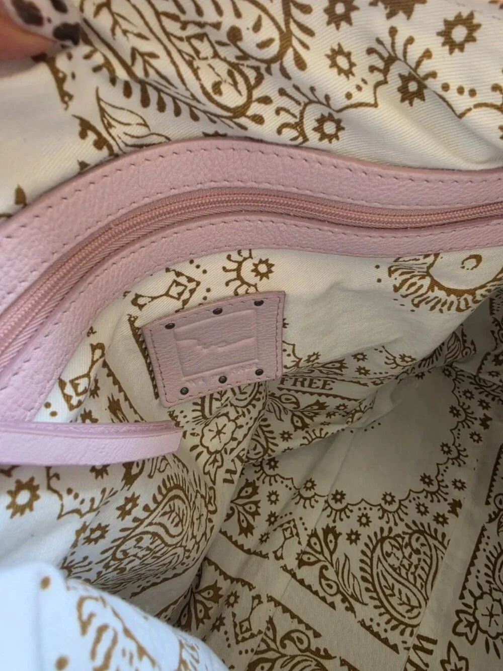 Free People Large Emerson Tote Bag NWT Peony Pink Pebbled Leather Shoulder Cross - Picture 8 of 10